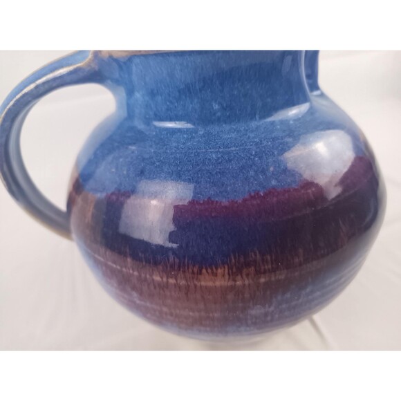 Walt Glass Pottery Pitcher From 1992 Signed By Artist Blue And Red Drip - Picture 6 of 7